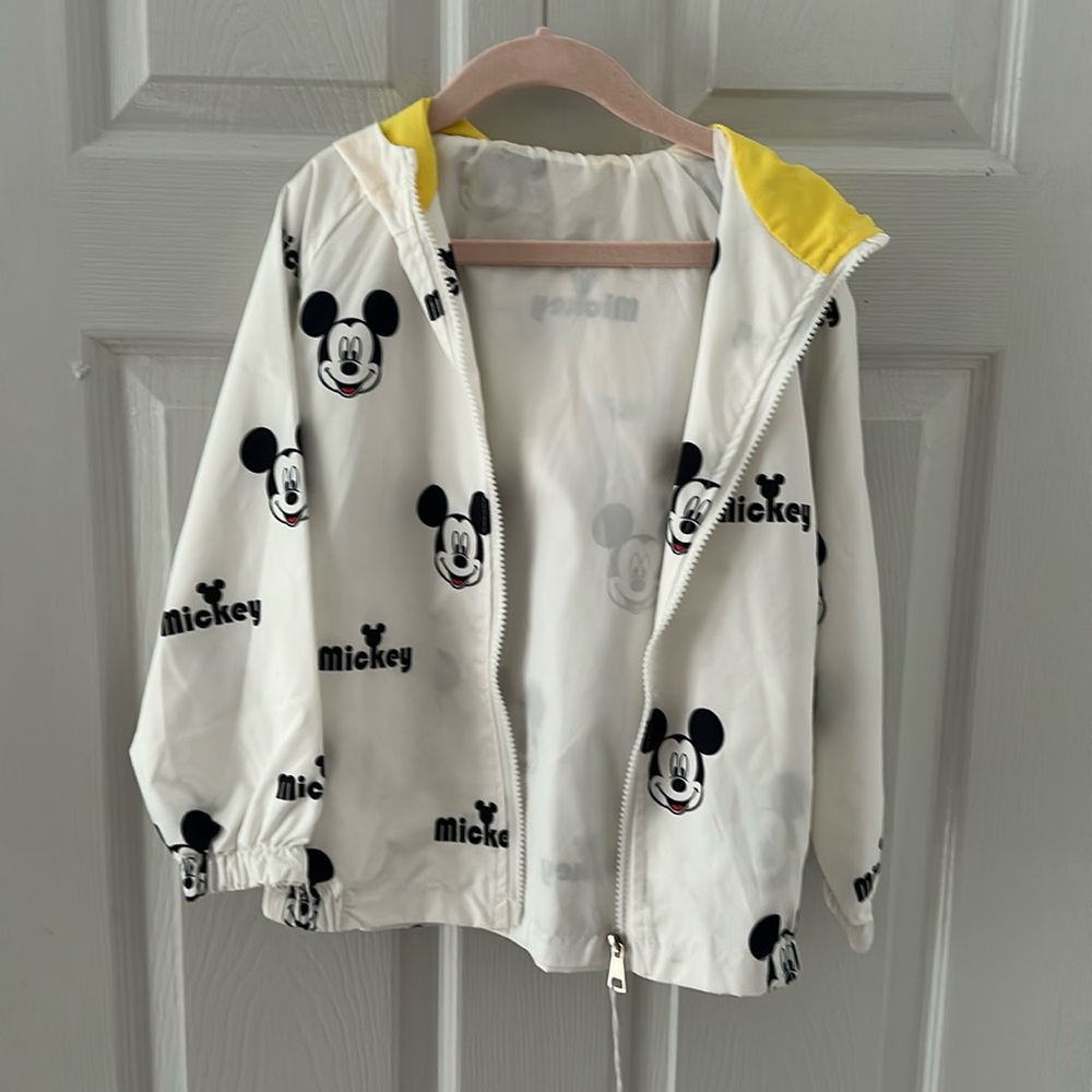 Disney Mickey rain jacket for light weather. Wind proof
